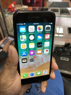 iPhone 7 32gb Black factory unlocked Mint