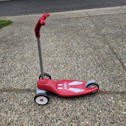 Radio Flyer Scooter