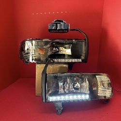 Dodge Ram 1994. 2001 Headlights.