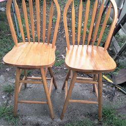 Solid Oak Swivel Stool