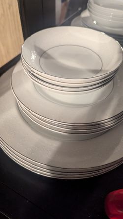 Cordon Bleu China Dish Set