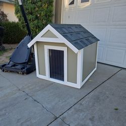 Large Dog House Insulated 