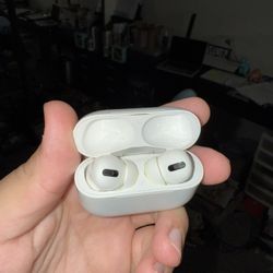 AirPods Pro