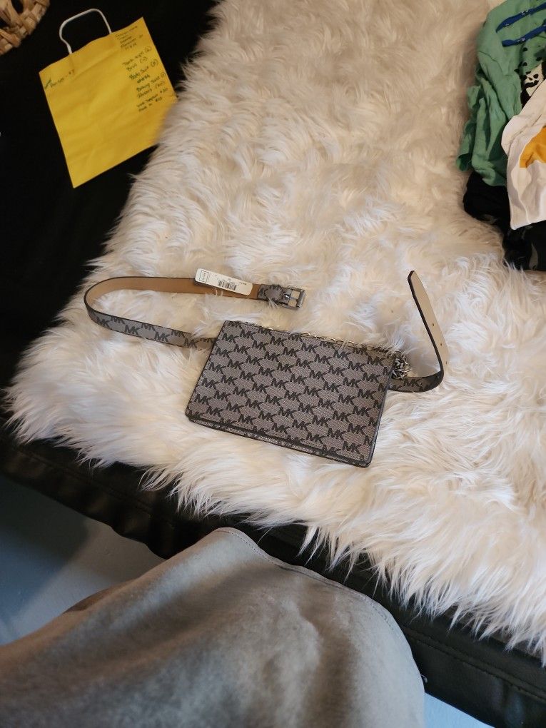 Micheal Kors Small Waist Bag 