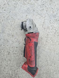 Milwaukee grinder