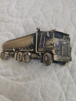 Vintage belt buckle. Made in USA