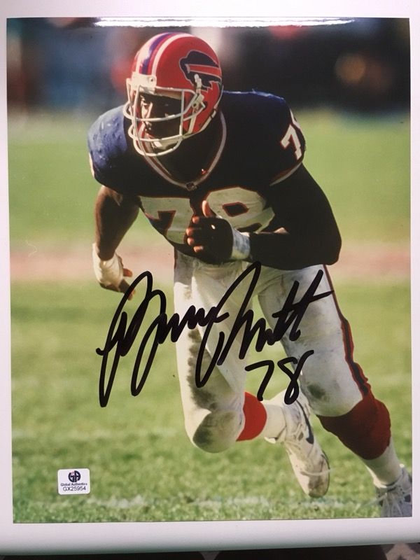 Bruce Smith Autographed 8x10 Photo with COA
