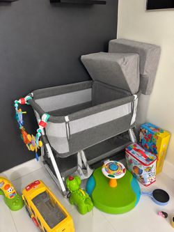 baby crib