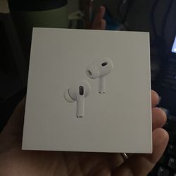 Apple AirPods Pro 2 2nd Generation 