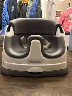 Ingenuity Baby Base 2-in-1 Floor & Booster Seat with Tray - Slate