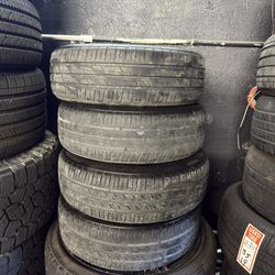 1656014 Four Tires