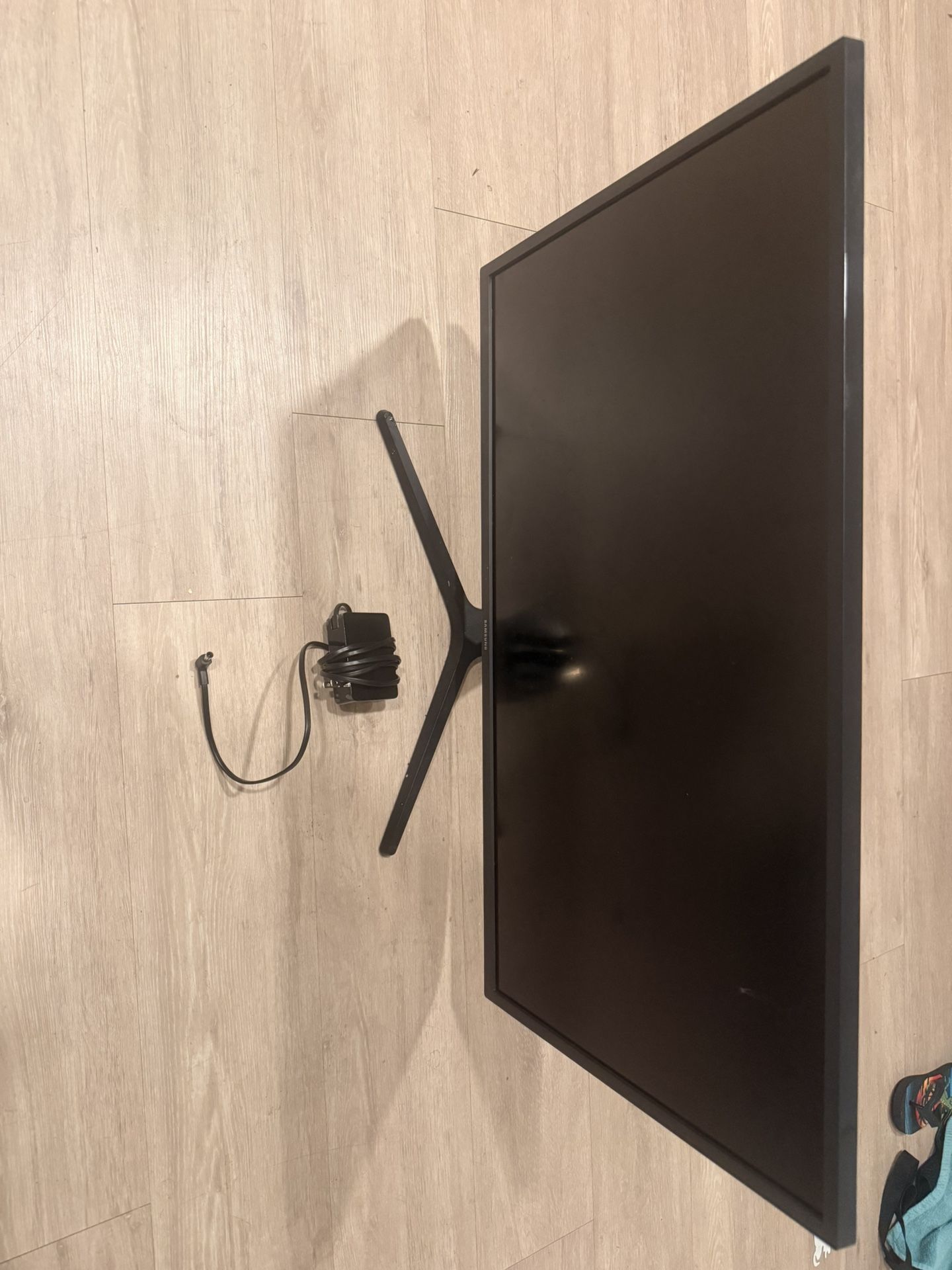 32” Samsung 4K Monitor 