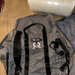 Brand New Dog Car Seat and Pet Travel Bed, S/M Dogs - Up to 40lbs