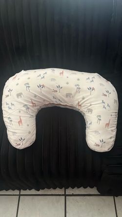 Nursing pillow