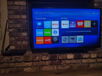 43 inch SANYO TV with smart blu ray player