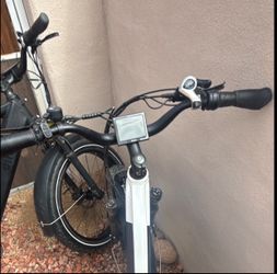 Dirwin Electric Bikes, Large, Black/White Fat Tire, Not Working, For Parts/Repair