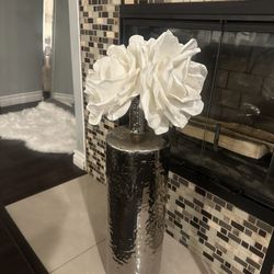 Floor Vase With Flowers 