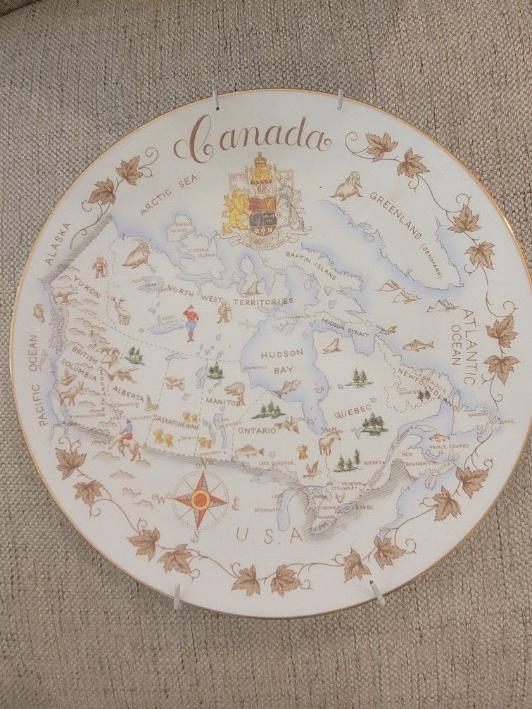 Historic Vintage Canada Plate by Tuscan English