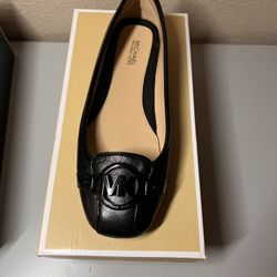 Women’s Flats - New