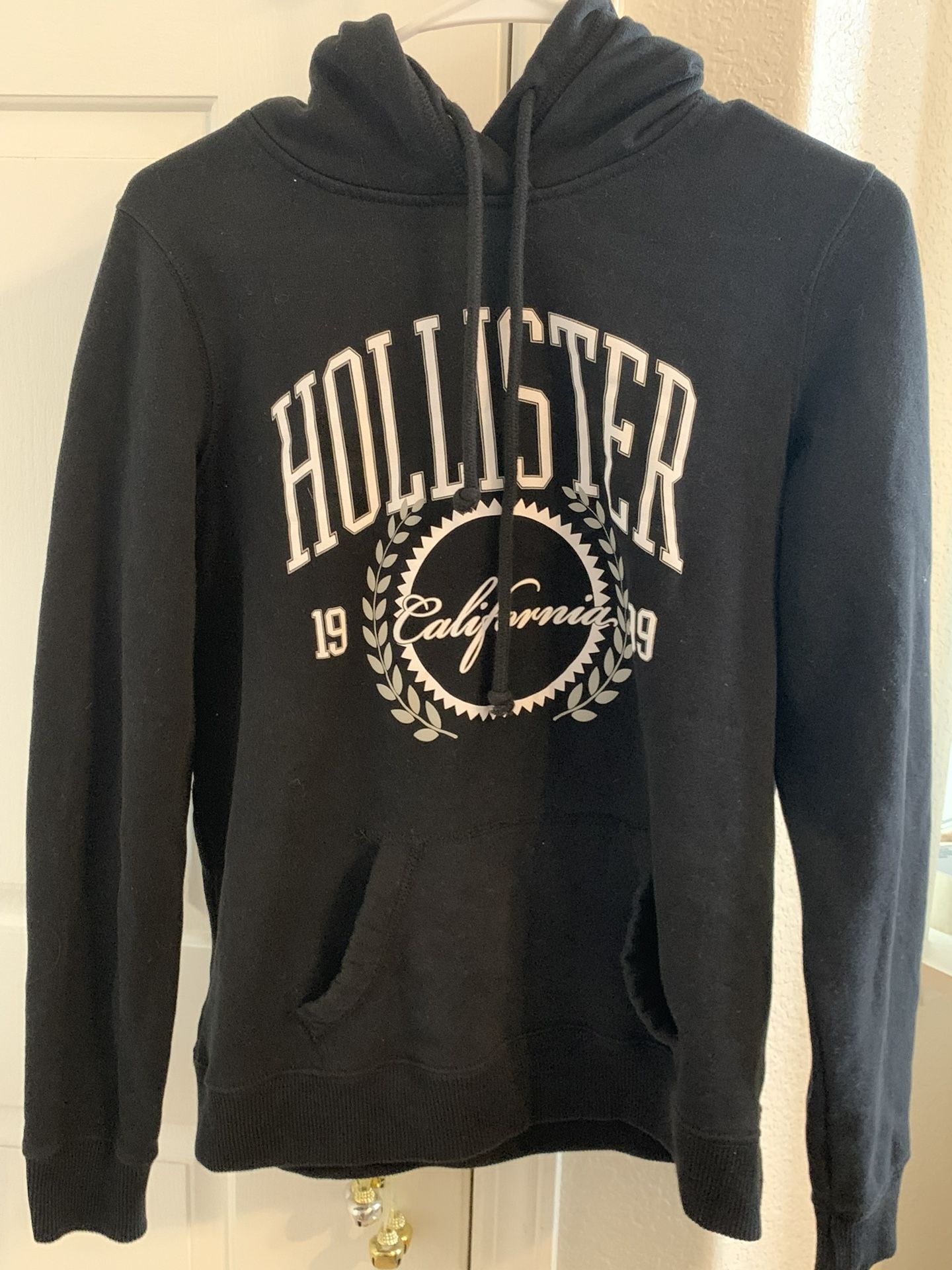 Hollister Hoodie