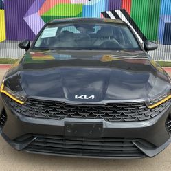 2022 Kia K5