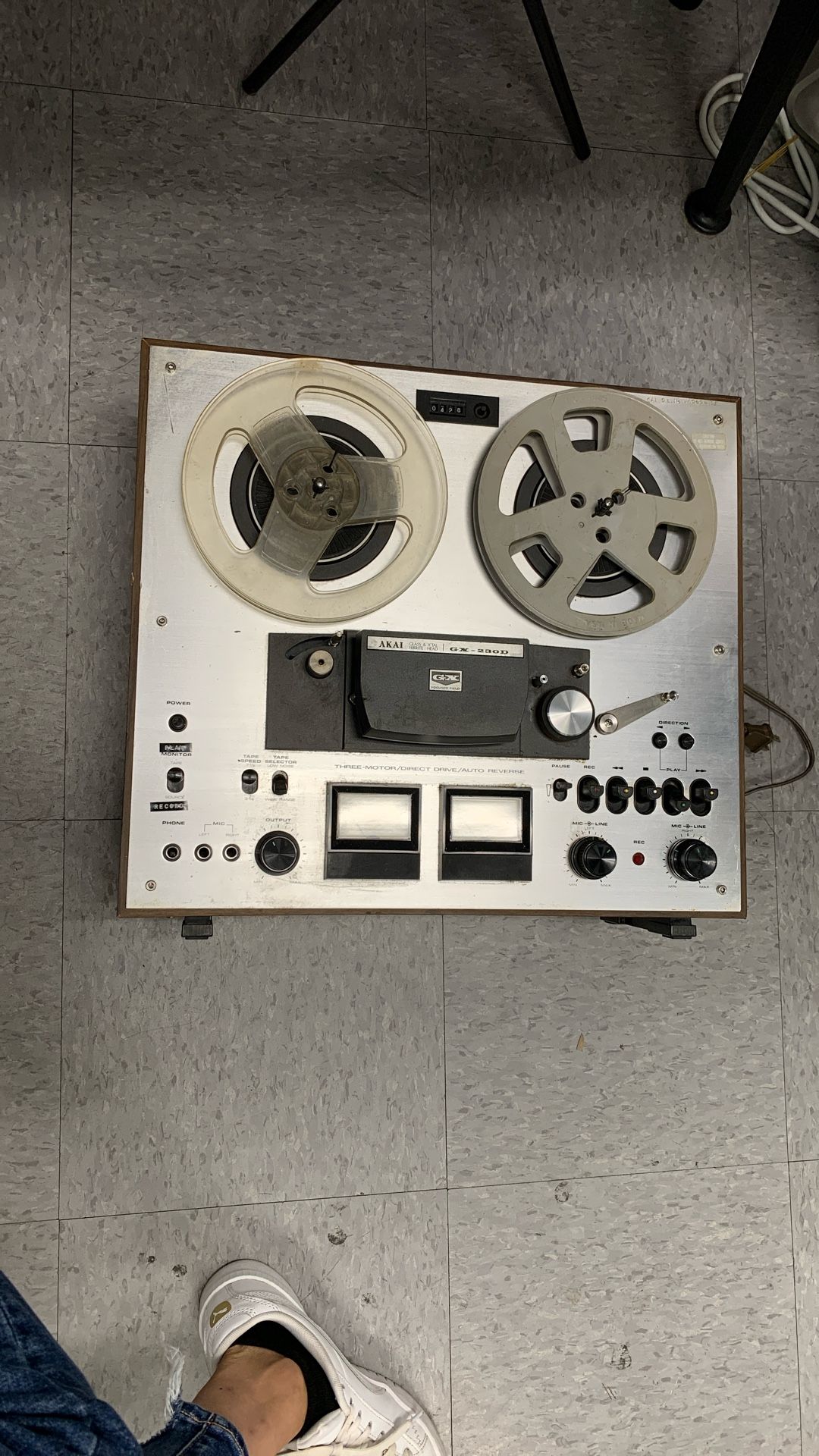 Tested Vintage 1969 AKAI M-10 Reel To Reel Tape Desk Music Player 