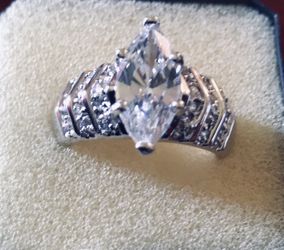 Costume Jewelry Ring