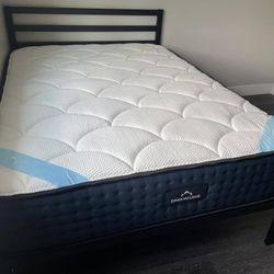 DreamCloud Mattress