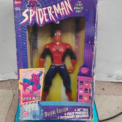 1996 Toy Biz Spider-Man Deluxe Edition 10" action figure box of shabby but item is new