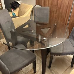 Round Glass Table 