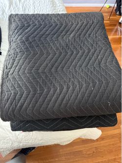 Furniture blankets furniture pads black