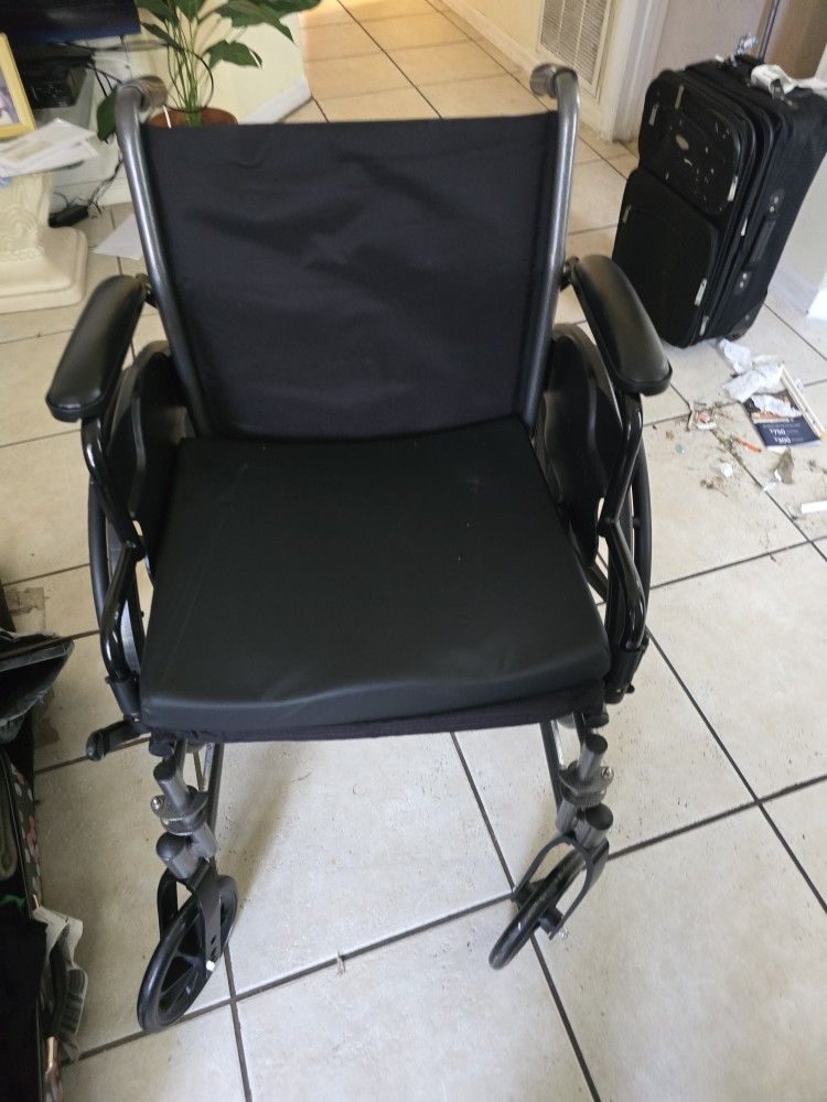 Transport Wheelchair With Pad