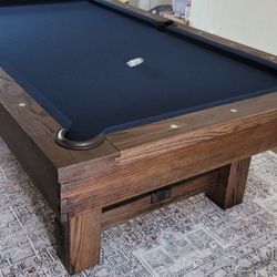 Pool Table ( Free Delivery & Set Up ) 