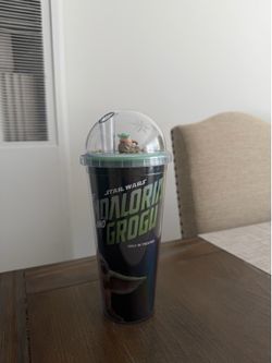 Mandalorian And Grogu Cup Grogu Cinemark