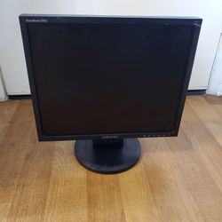 LCD Samsung 20 Inches