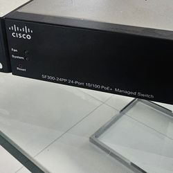 Cisco  SF300-24PP