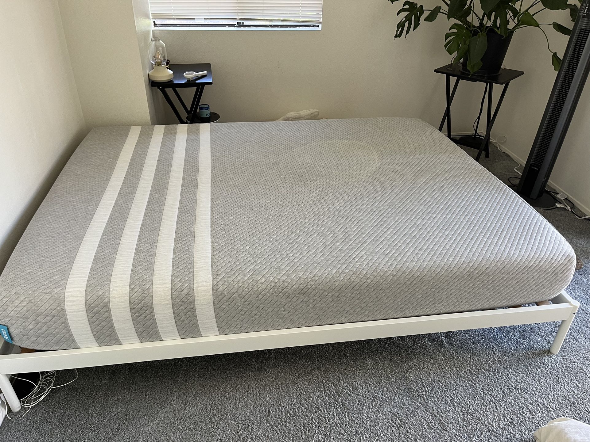 Leesa Queen mattress