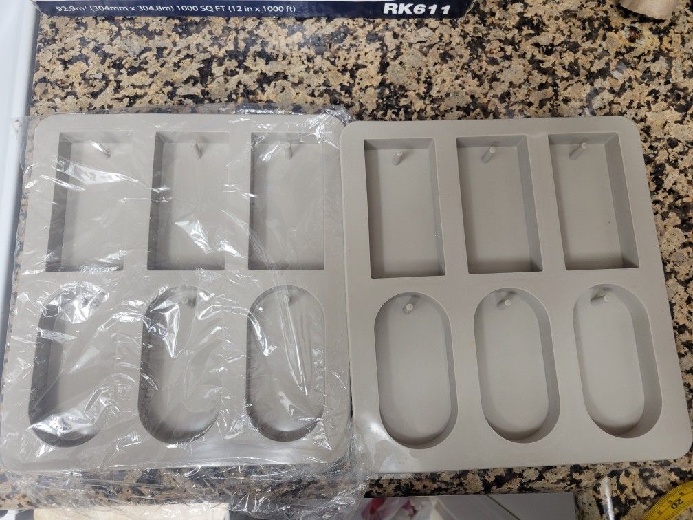 6 Cavities 3D DIY Silicone Clay Aromatherapy Tablets Molds