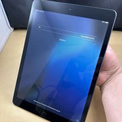 Apple iPad 8th gen 32gb WiFi in Space Gray