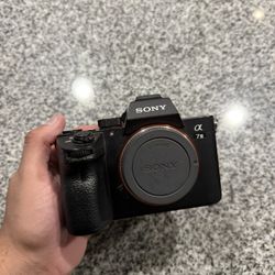 Sony A7iii + Sigma Art 1.4 + Sony Vario Tesser 24-70 F4