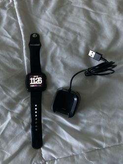 Fitbit Versa Original Great Condition