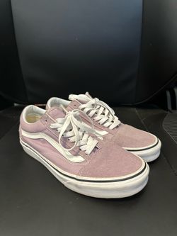 Women’s size 9.5 Old Skool Vans