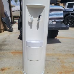 Hot And Cold Water Dispenser 
