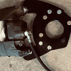 66 Mustang Front Disc Brake Calipers And Backing Plates To Fit A 4 Lug Stock Spindles 