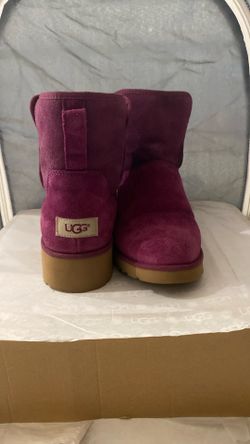 Classic Short Metallic UGG