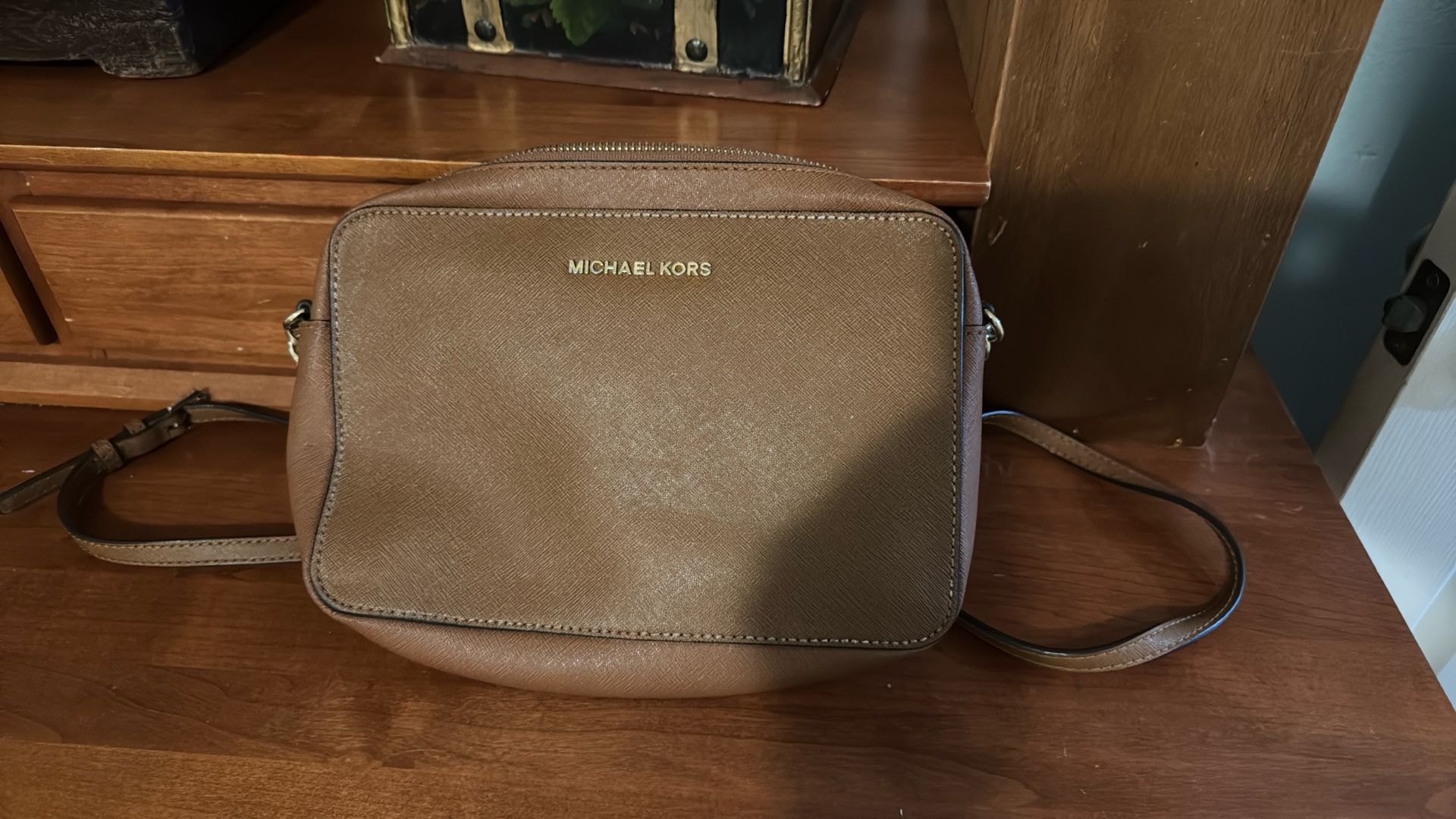 Michael Kors Crossbody Bag