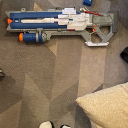 Soldier 76 Collectible Nerf Gun