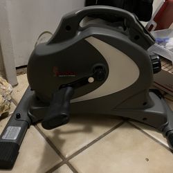 Sunny Health & Fitness Mini Cycle Bike 