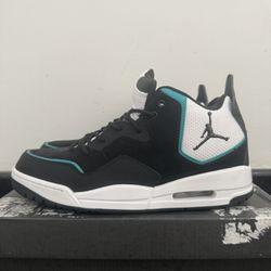 New Mena Shoes , Size: 10Y 