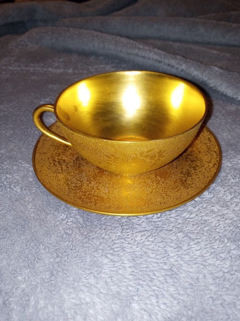 Antique China 24kt gold Hutschenreuther Selb Coffee Cup And Saucer